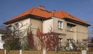 Rodinný dům-rekonstrukce střechy jaroměr